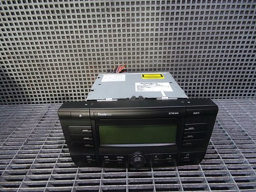 RADIO CD SKODA OCTAVIA - - (2004 2009)