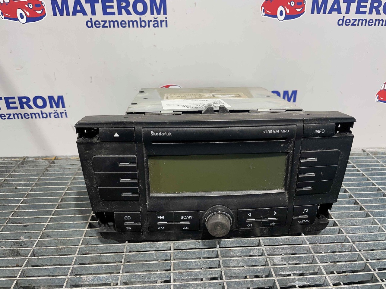 RADIO CD SKODA OCTAVIA OCTAVIA - - (2004 2009)