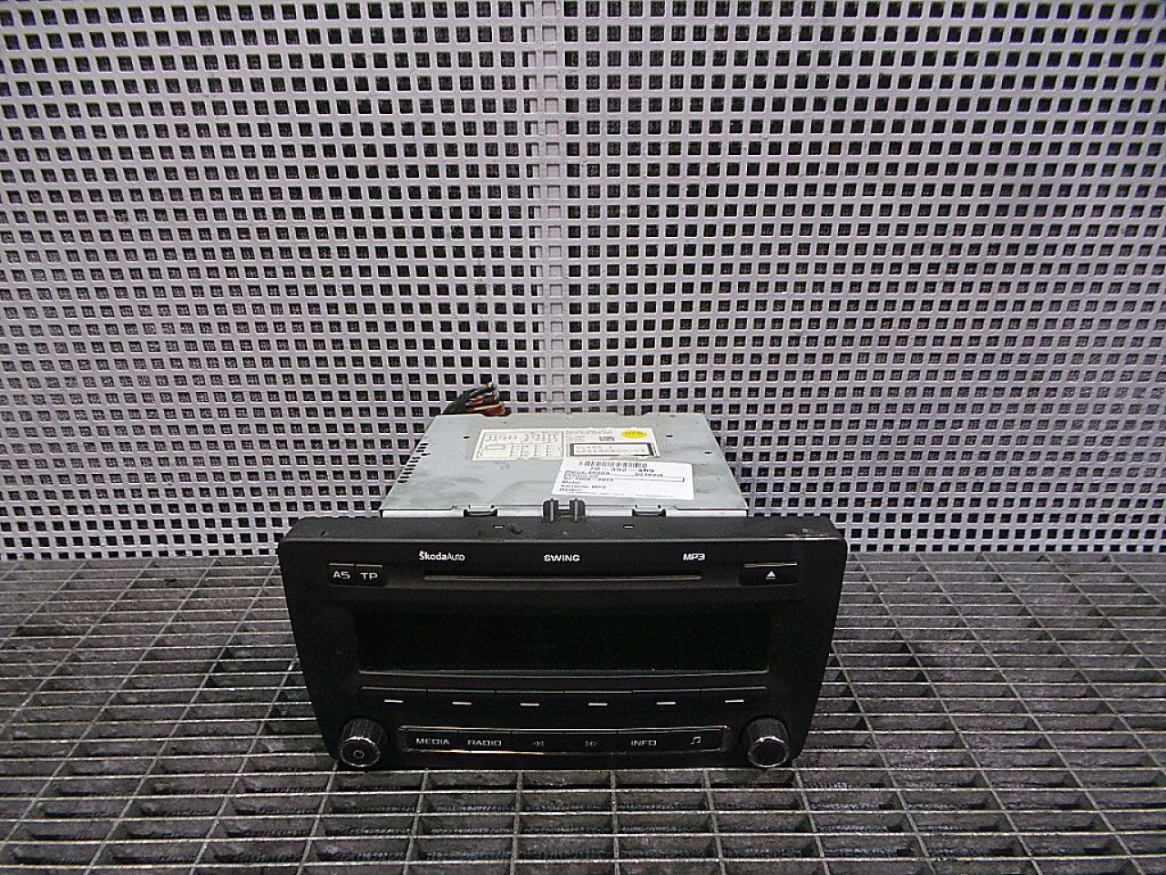 RADIO CD SKODA OCTAVIA OCTAVIA - - (2009 2012)
