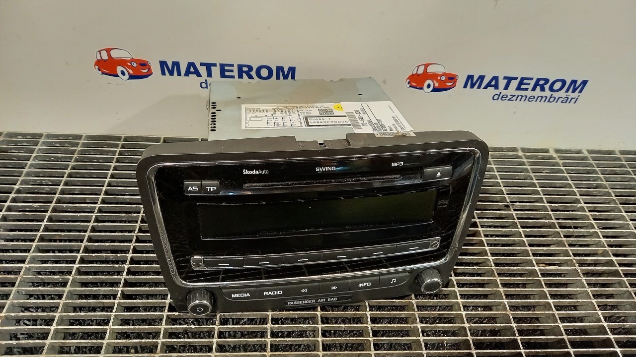 RADIO CD SKODA SUPERB - - (2008 2013)
