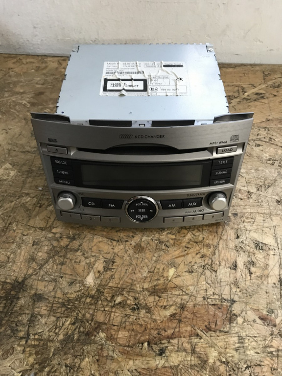 Radio CD Subaru Outback 2.0 d, 150cp, 4X4, manual sedan 2010 (86201AJ410)