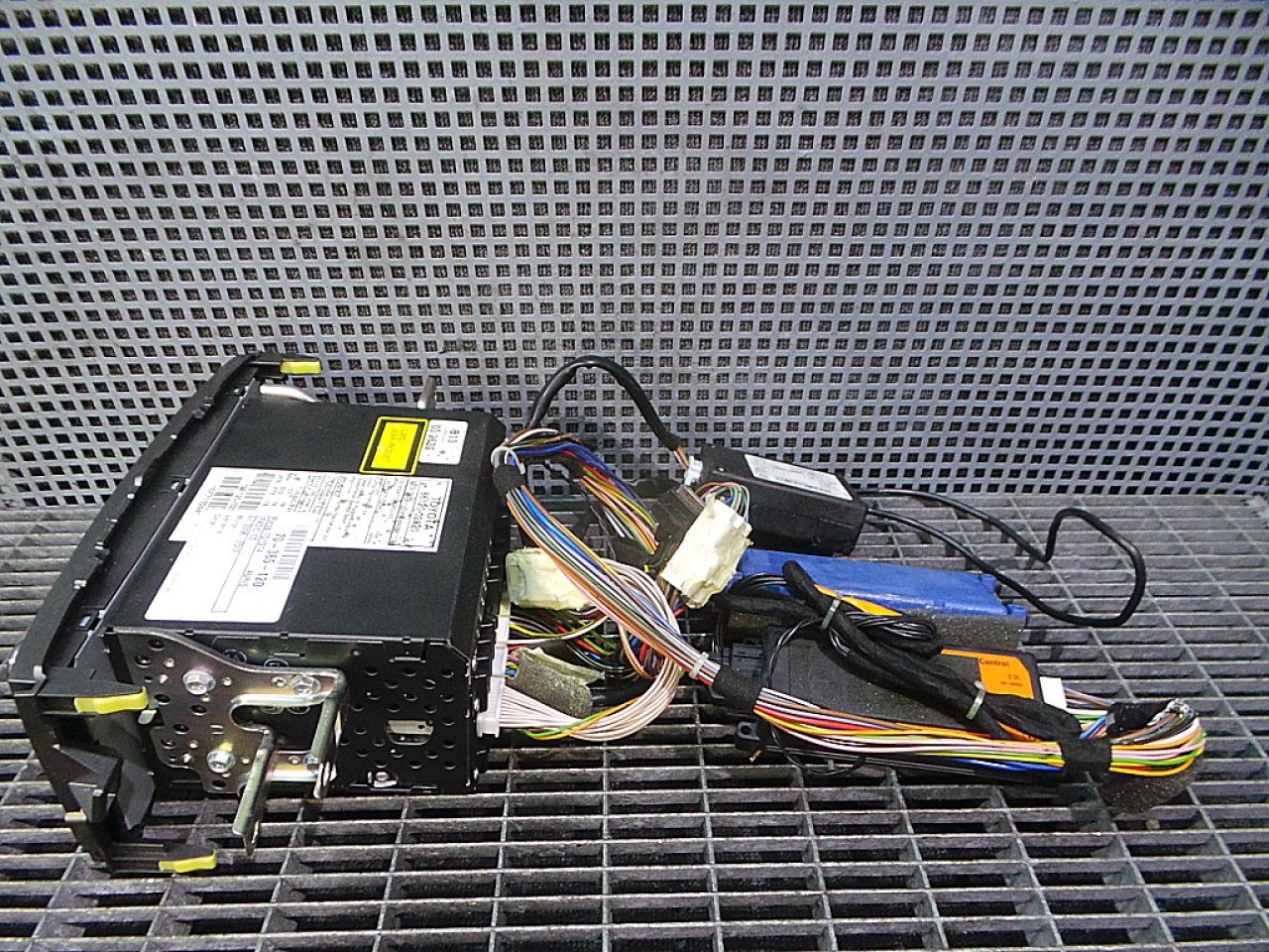 RADIO CD TOYOTA AURIS AURIS - - (2006 2012)