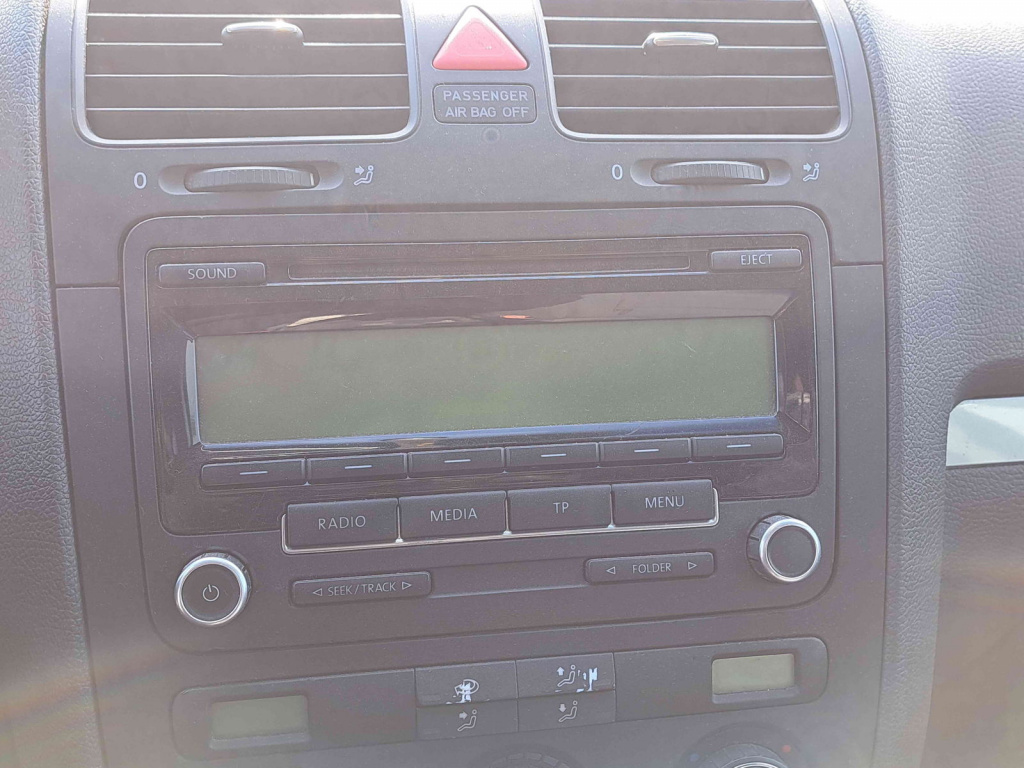 Radio CD Volkswagen Golf 5 (1K1) [Fabr 2004-2008] OEM