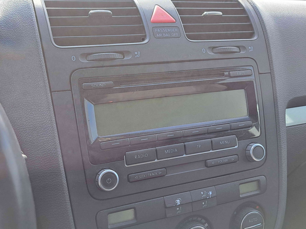 Radio CD Volkswagen Golf 5 (1K1) [Fabr 2004-2008] OEM