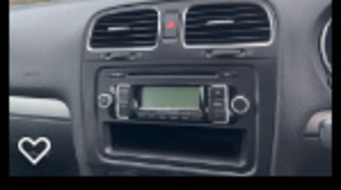 Radio cd Volkswagen Golf 6 [2008 - 2015] Hatchback 5-usi 2.0 TDI MT (110 hp)