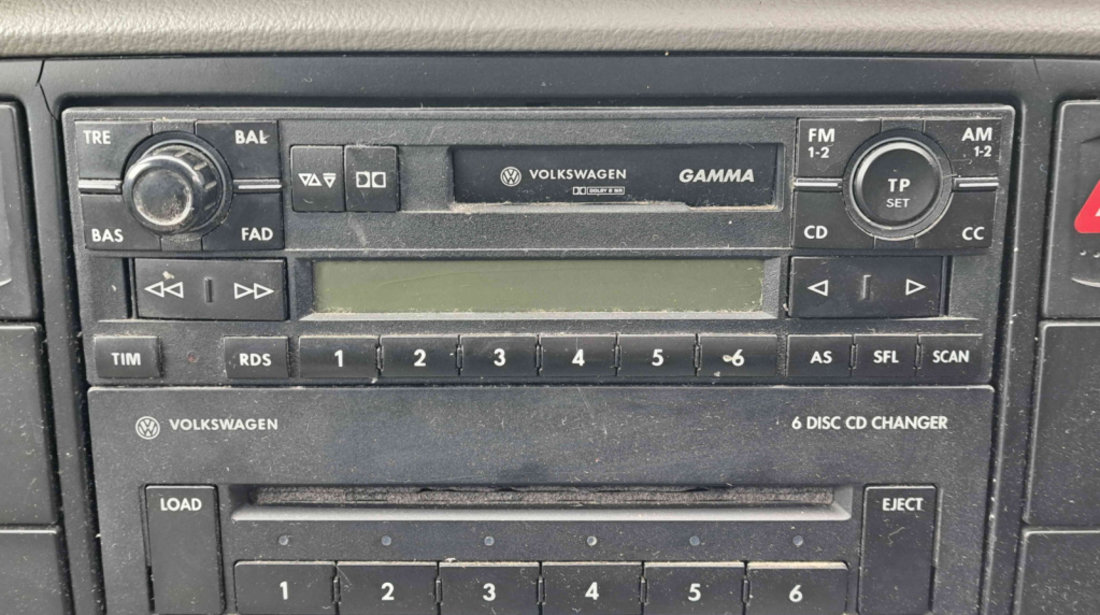 Radio CD Volkswagen Passat B5.5 (3B3) [Fabr 2000-2004] OEM