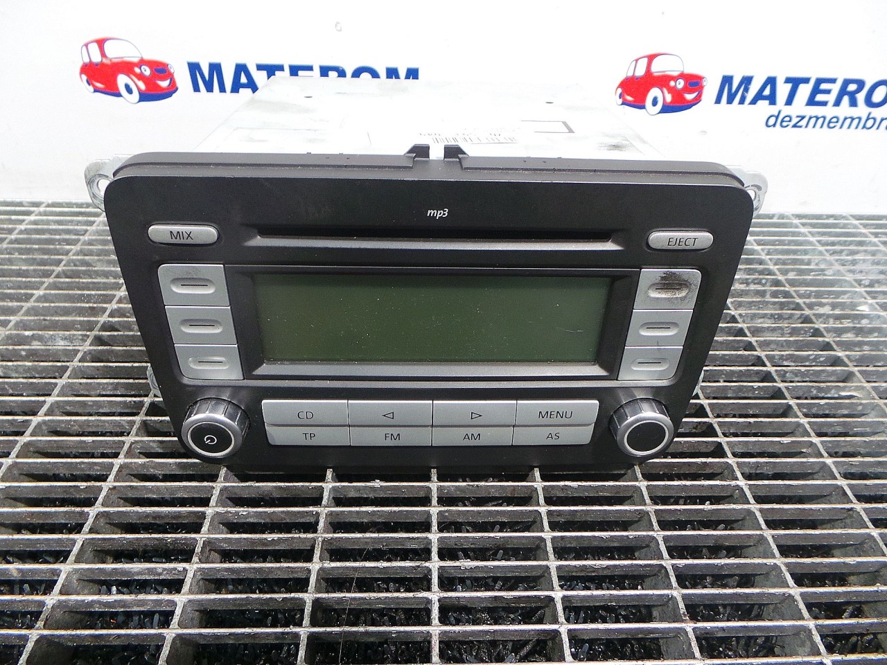 RADIO CD VW JETTA III - - (2005 2010)