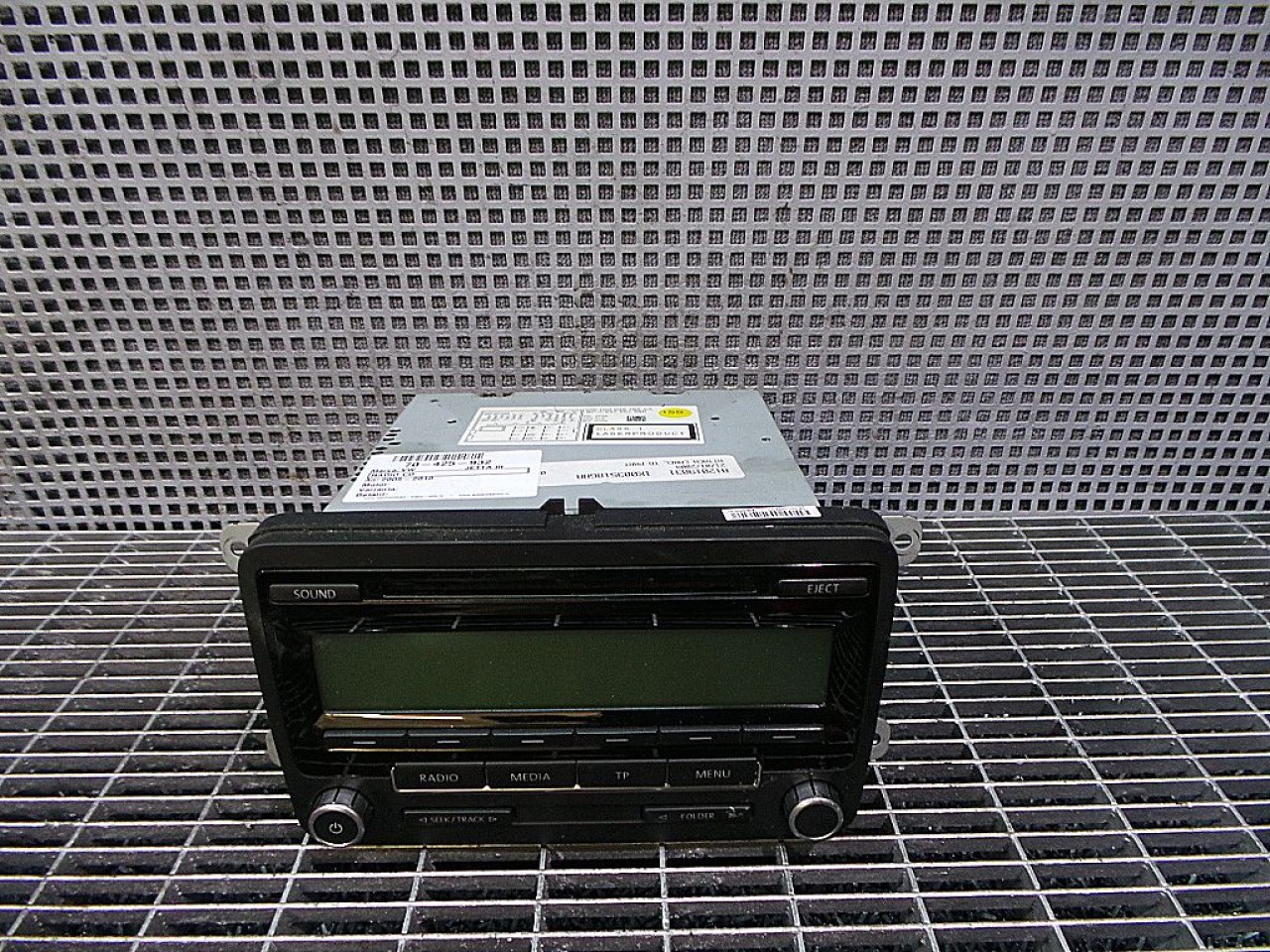RADIO CD VW JETTA III JETTA III - - (2005 2010)