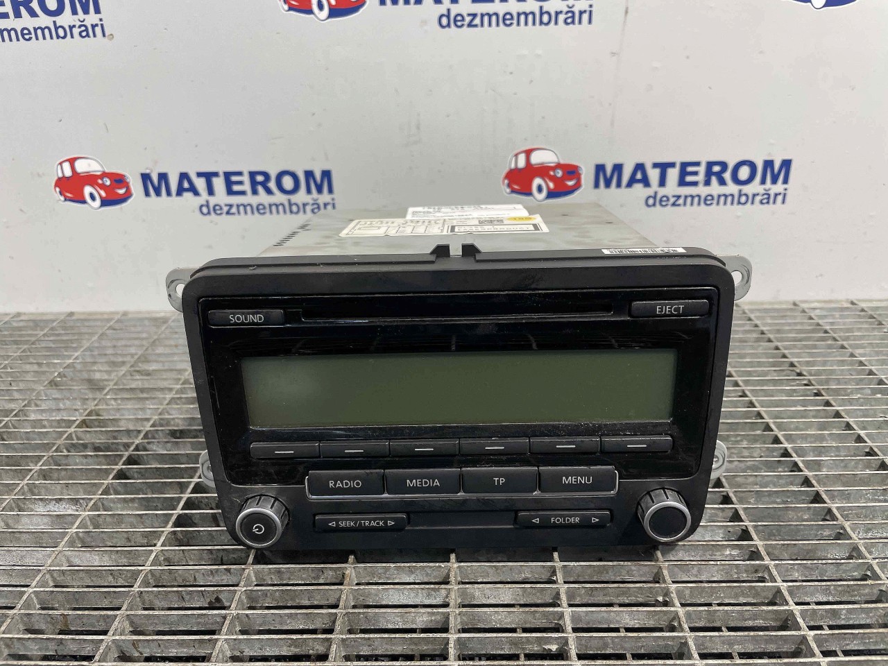 RADIO CD VW PASSAT - - (2005 2010)