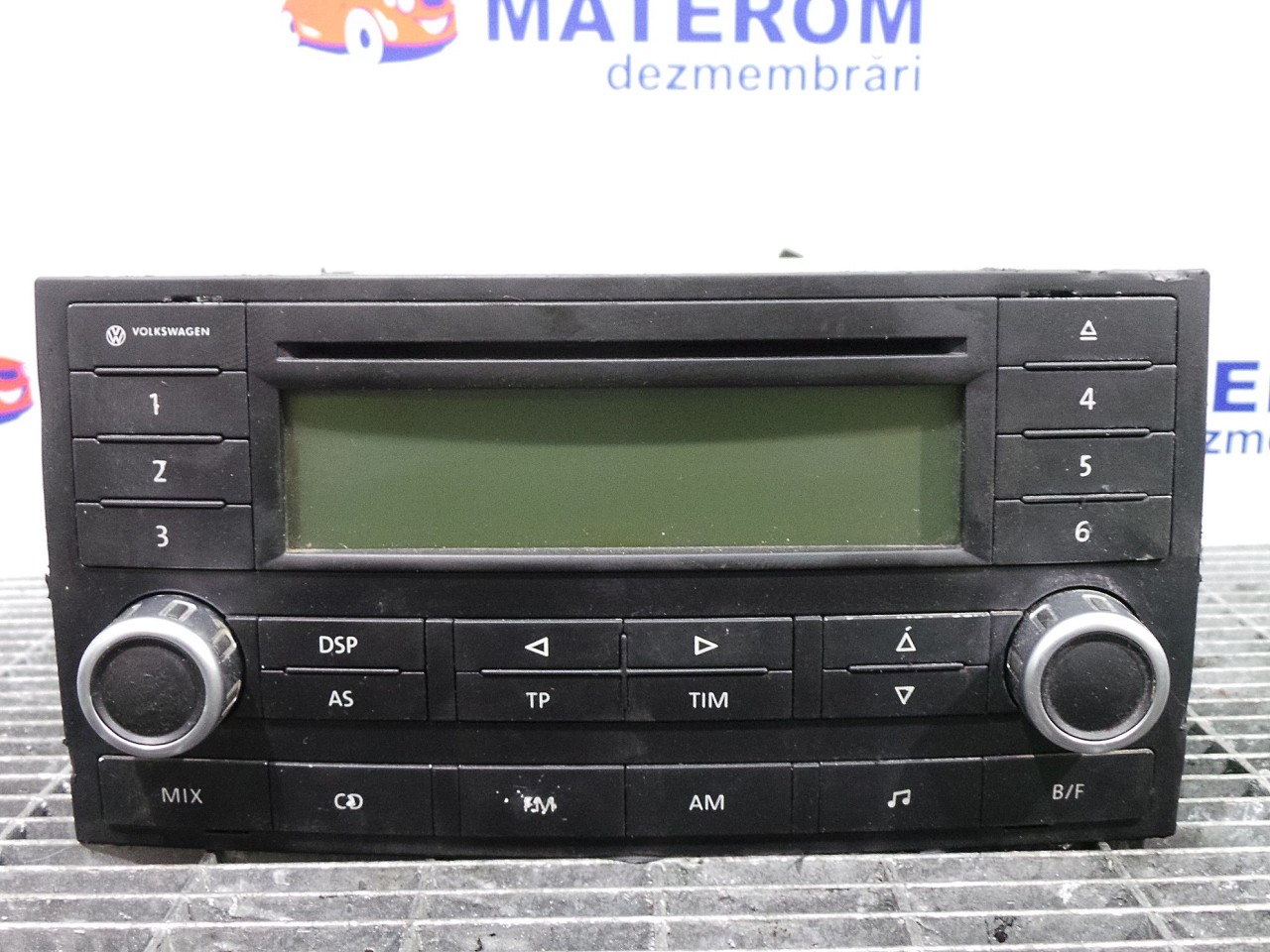 RADIO CD VW TOUAREG - - (2002 2006)