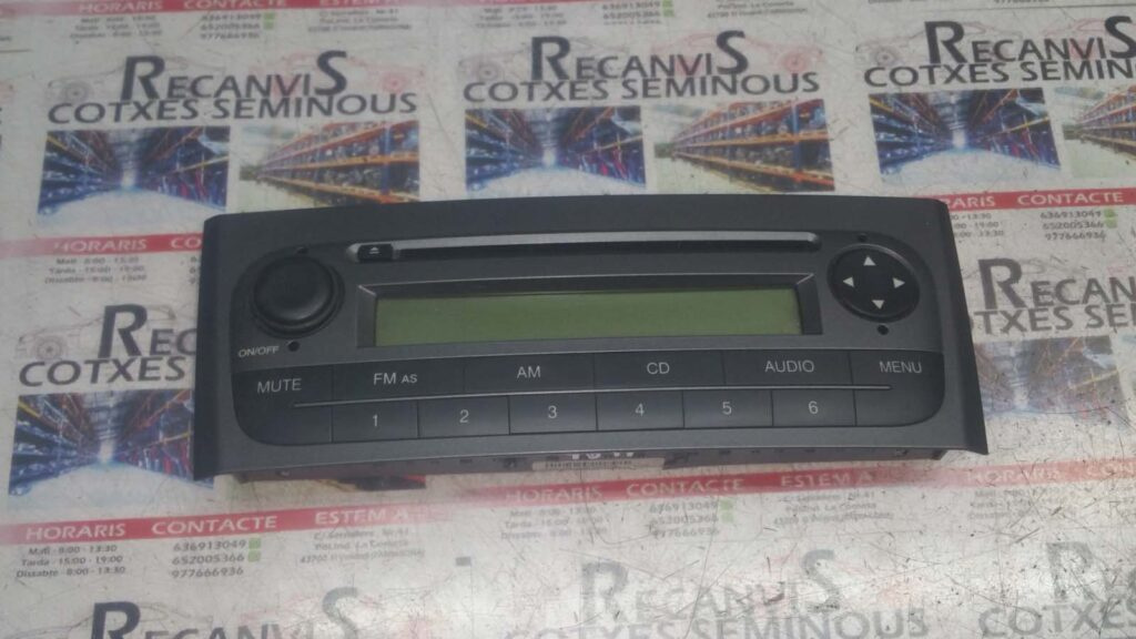 RADIO FIAT FIAT GRANDE PUNTO 18453 0880206 / 184530880206 / FIAT F199 / FIATF19918453 0880206 / 184530880206 / FIAT F199 / FIATF199