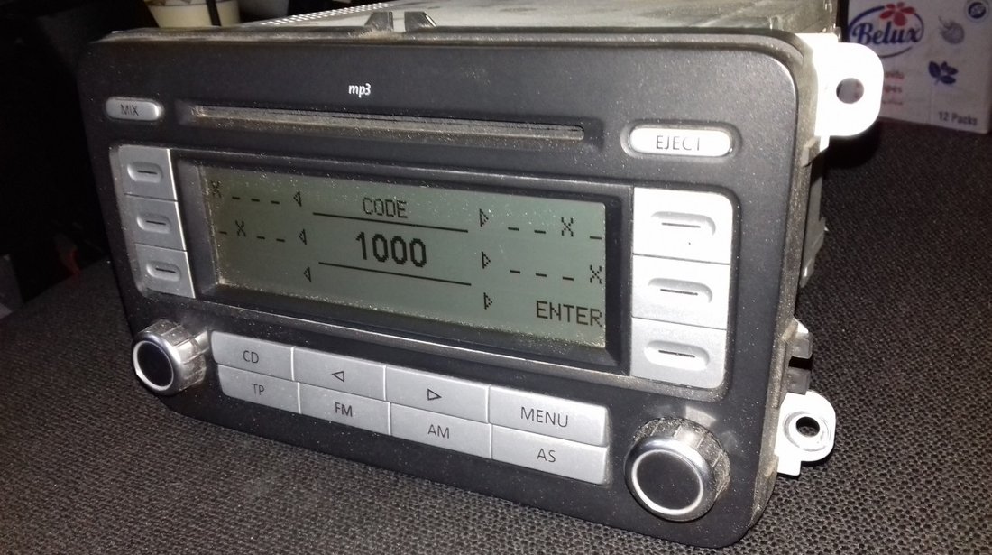 Radio RCD 300 Mp3 Grundig, original VW Passat B6, Golf5, Caddy, Touran