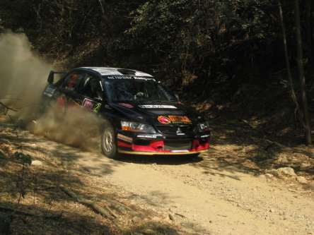 Raliul Aradului - Gergo Szabo invinge si devine Campion National al Romaniei Raliul Aradului - Gergo Szabo invinge si devine Campion National al Romaniei