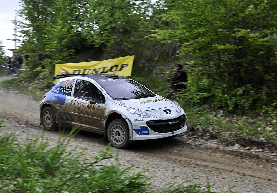 Raliul Moldovei, dominatia straina revine in CNR Dunlop 2012