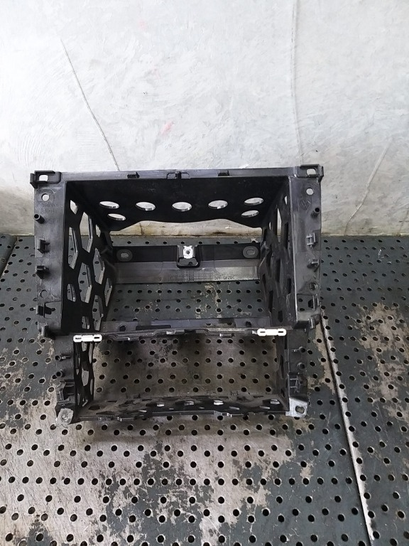 Rama carcasa radio cd player vw polo 6r 6r0858005