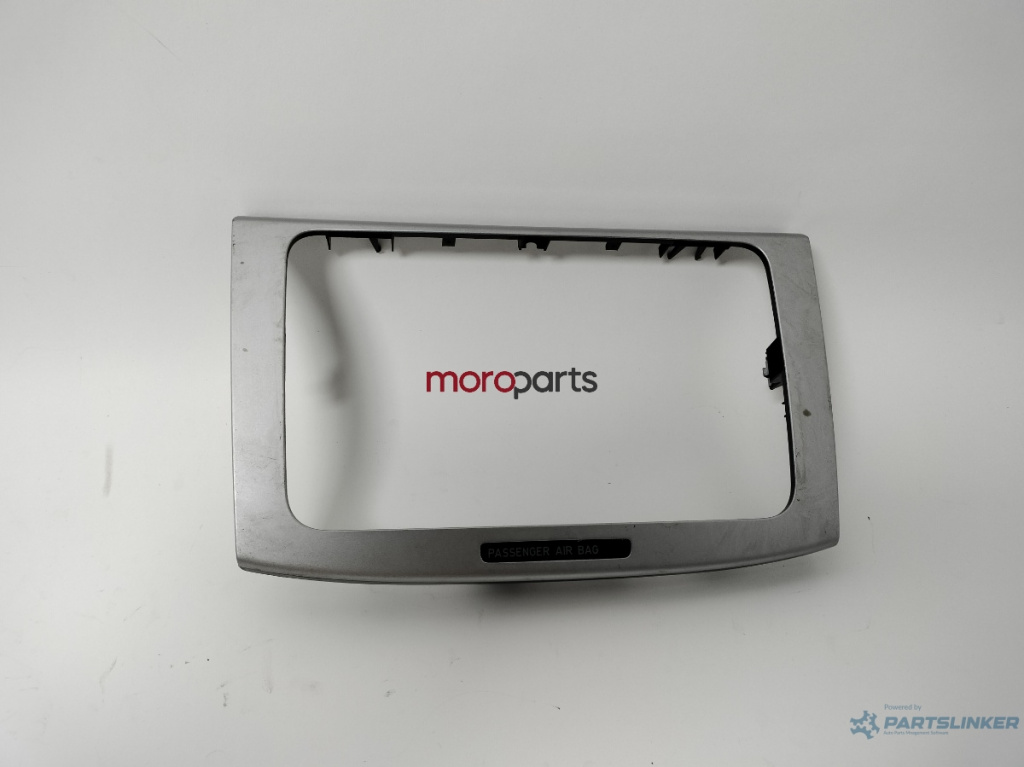 Rama casetofon VOLKSWAGEN PASSAT (3C2) [ 2005 - 2010 ] OEM 3C0858069M