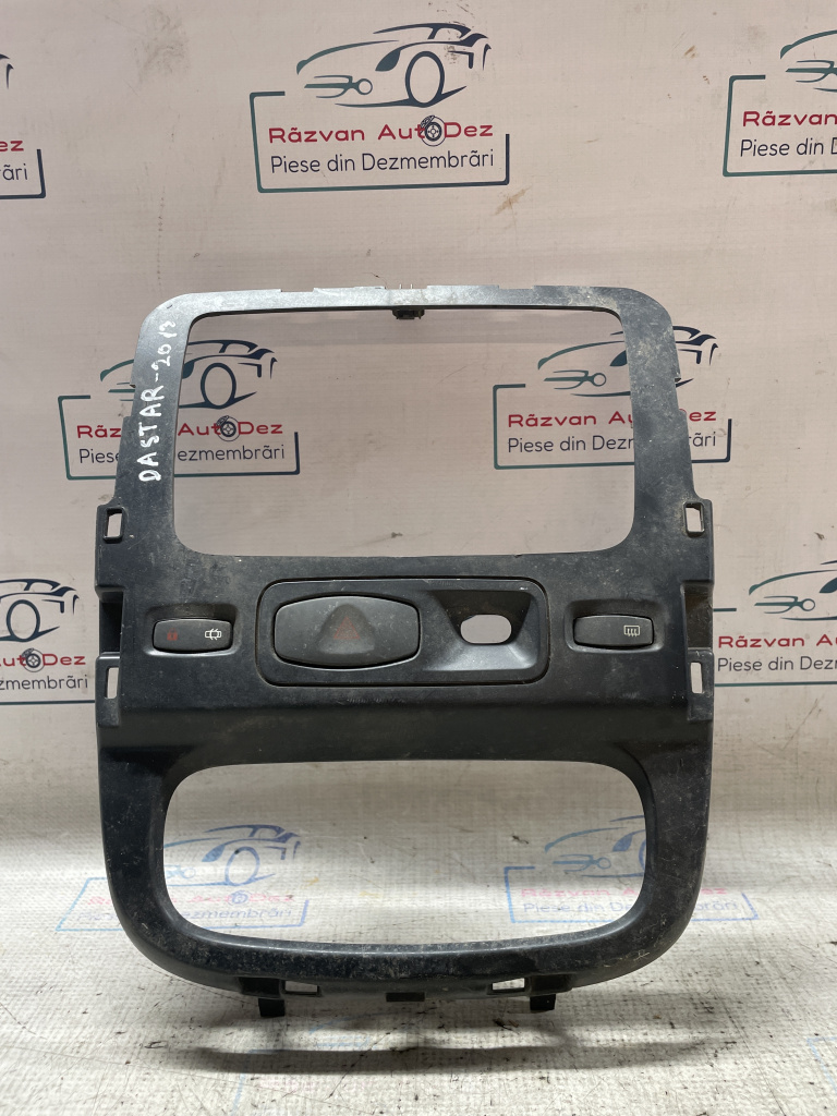 Rama Cd player Dacia Duster 2013