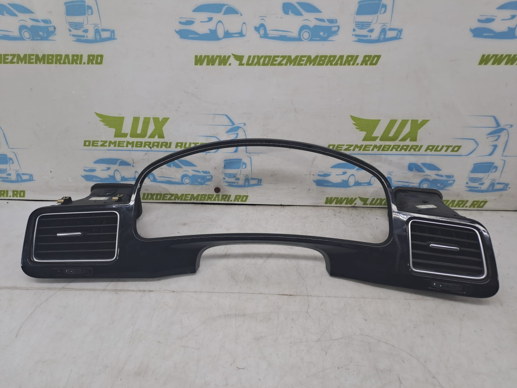 Rama ceas bord cu grila aer 7p1857189b Volkswagen VW Touareg generatia 2 7P [2010 - 2014]