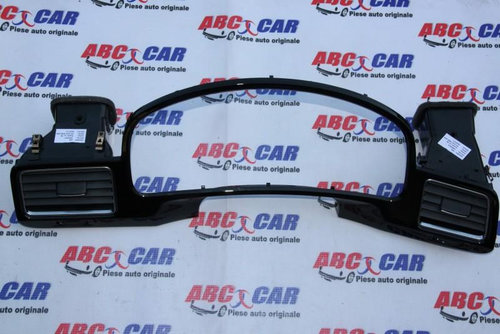 Rama ceas bord Volkswagen Touareg 2 2010-2015 7P1857189B