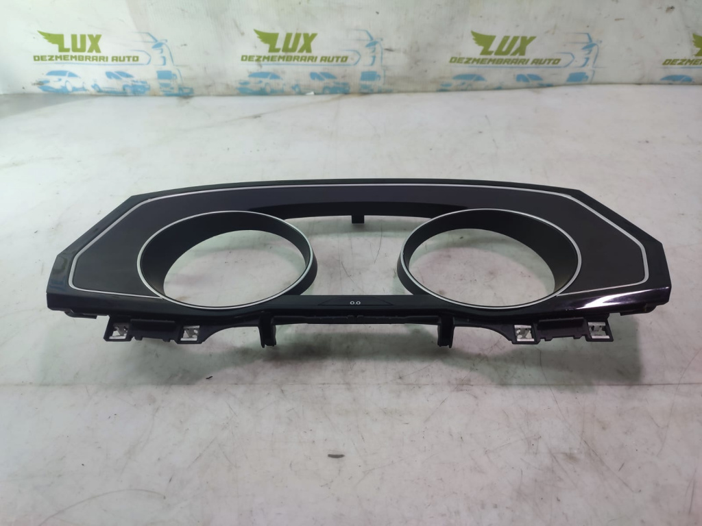 Rama ceasuri bord 3Q1858366A Volkswagen VW Passat B8 [2014 - 2020] 2.0 tdi DFCA