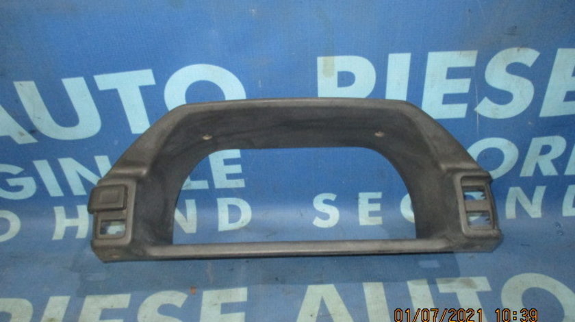 Rama ceasuri bord Land Rover Freelander; AWR4272