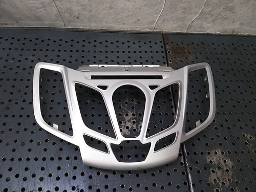 Rama consola centrala ford fiesta 6 cb1 ccn 8a6118a802bfw