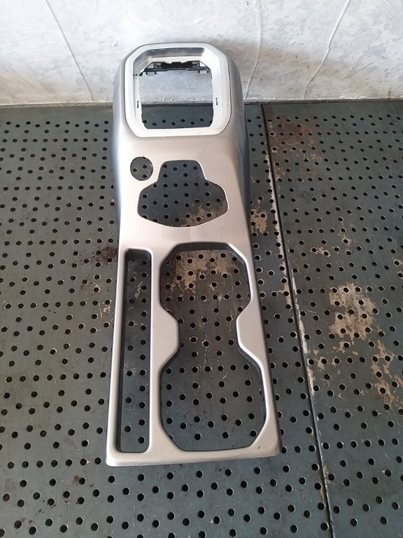 Rama consola centrala jeep renegade bu 735665556