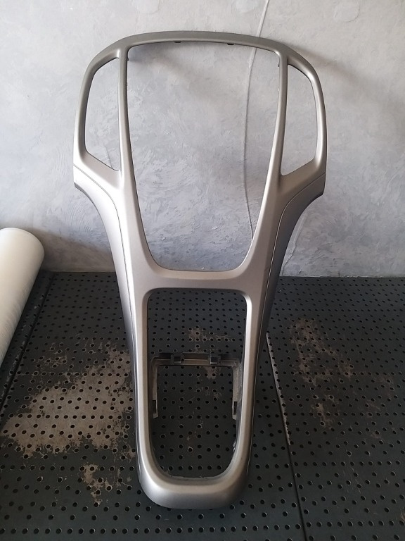 Rama consola centrala opel astra j 13257562 2097915 2122450