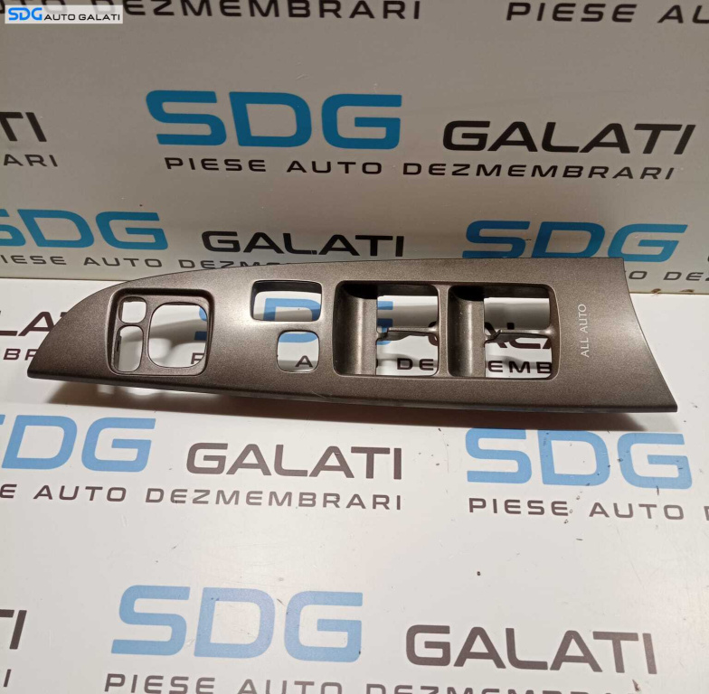 Rama Grila Ornament Suport Butoane Geamuri de la Portiera Stanga Fata Lexus IS IS220D 2.2 D 2005 - 2013 Cod 7423153080 [M4169]