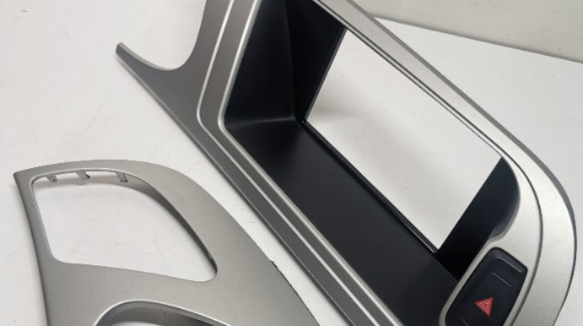 Rama navigatie mare Audi A4 B8 A5 MMI 2G plastic bord ornament trim gri