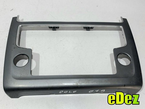 Rama / ornament bord Volkswagen Polo 5 (2009-2017)[6R] 6C0858071