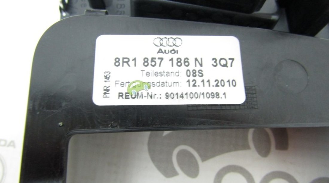 Rama / Ornament Display Originala Audi Q5 8R - Cod: 8R1857186N