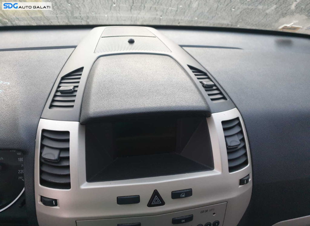 Rama Ornament Grila Display Unitate Radio CD Player Opel Zafira B 2005 - 2011