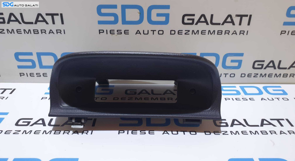 Rama Ornament Plastic Ecran Central Display Bord Peugeot 307 2002 - 2008 Cod A1090800 9637031377 [LR0462]