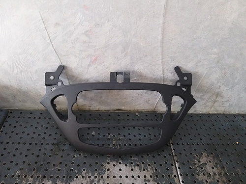 Rama ornament radio opel corsa e x15 13391249 460029937