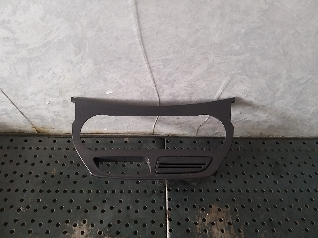 Rama panou clima ac ford kuga 2 dm2 am5118522