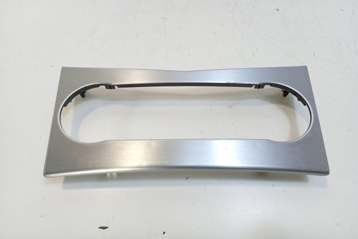 Rama panou climatronic A2046800490 Mercedes-Benz C-Class W204/S204 [2007 - 2012]