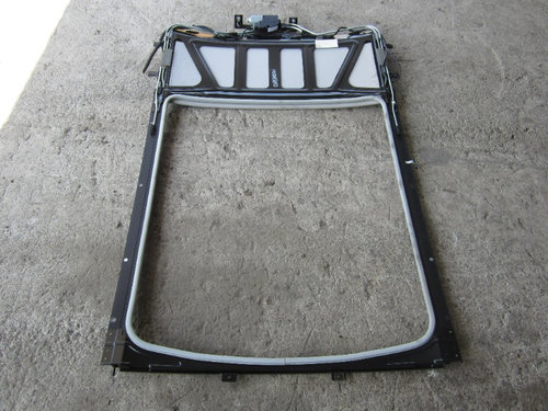RAMA PLAFON / TRAPA PANORAMIC CU MOTORAS NISSAN QASHQAI J10 FAB. 2006 - 2013 ⭐⭐⭐⭐⭐