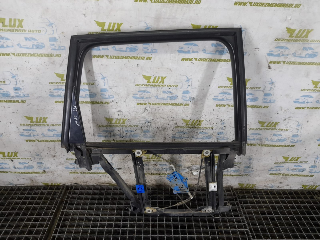 Rama usa cu macara dreapta spate Volkswagen VW Touareg generatia 1 7L [2002 - 2007] 2.5 tdi BAC