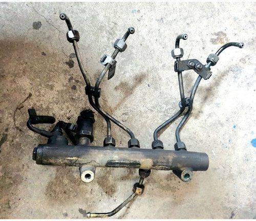 Rampa comuna injectoare 1.7 CDTI Opel Astra G H Z17DTH Z17DTL 04452140