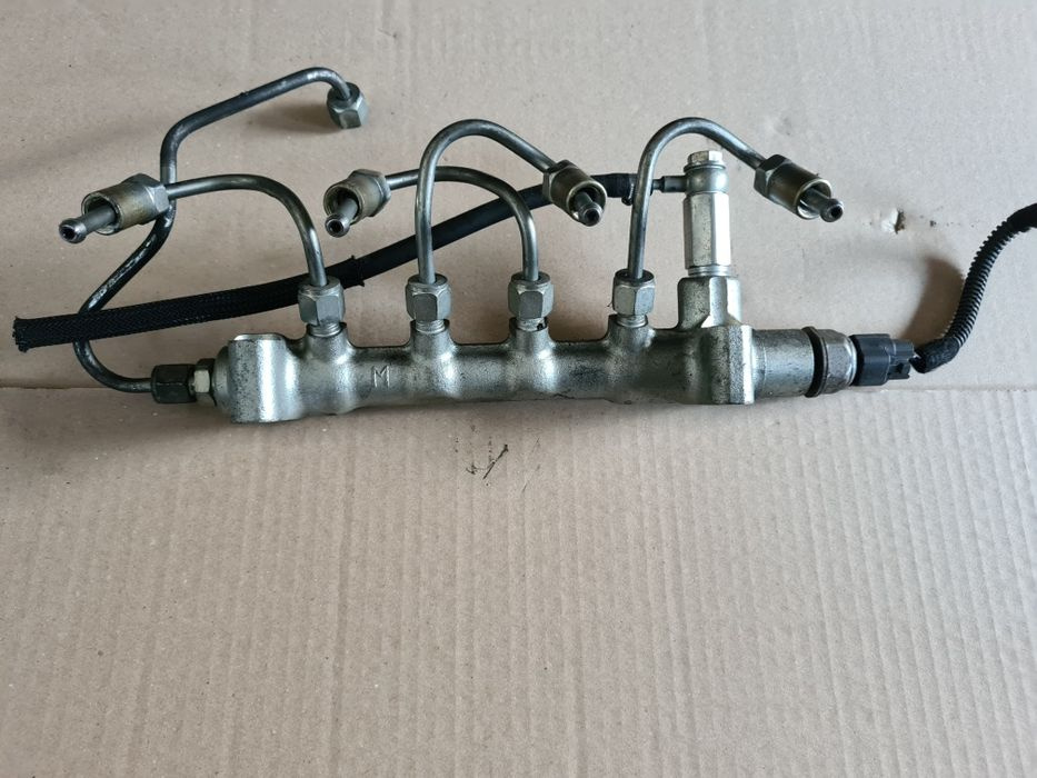Rampa comuna injectoare DENSO Opel Astra J 1.7 cdti A17DTR A17DTR