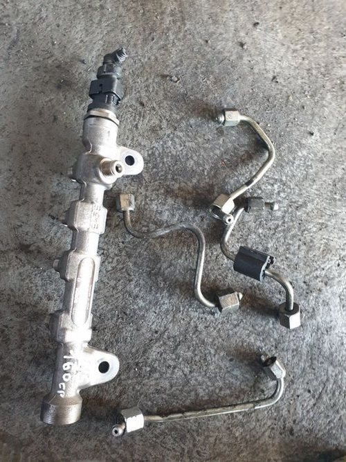 Rampa comuna injectoare Opel Astra Zafira Insignia 2.0 cdti 0445214221