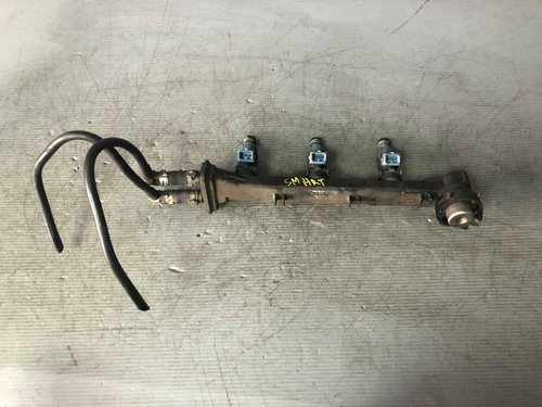 Rampa cu injectoare 0.7 b smart fortwo cabrio roadster 2003-2007 a1600700295 0280151083 0280155814