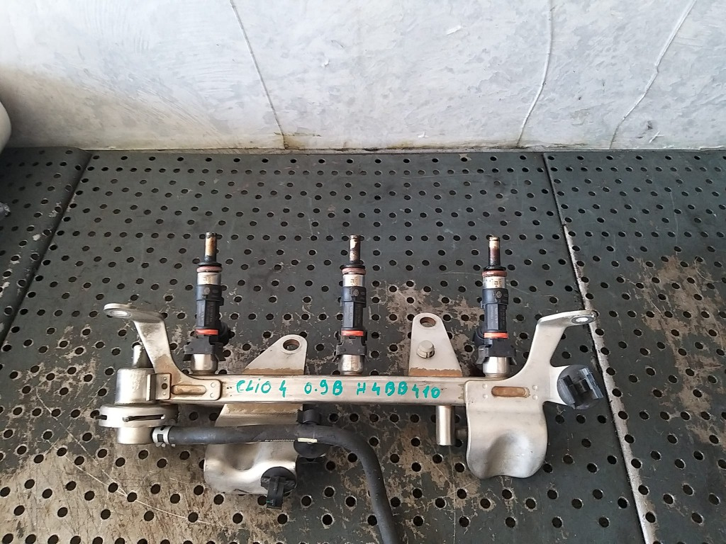 Rampa cu injectoare 0.9 b renault clio 4 175201470r 0280158366 166004787r
