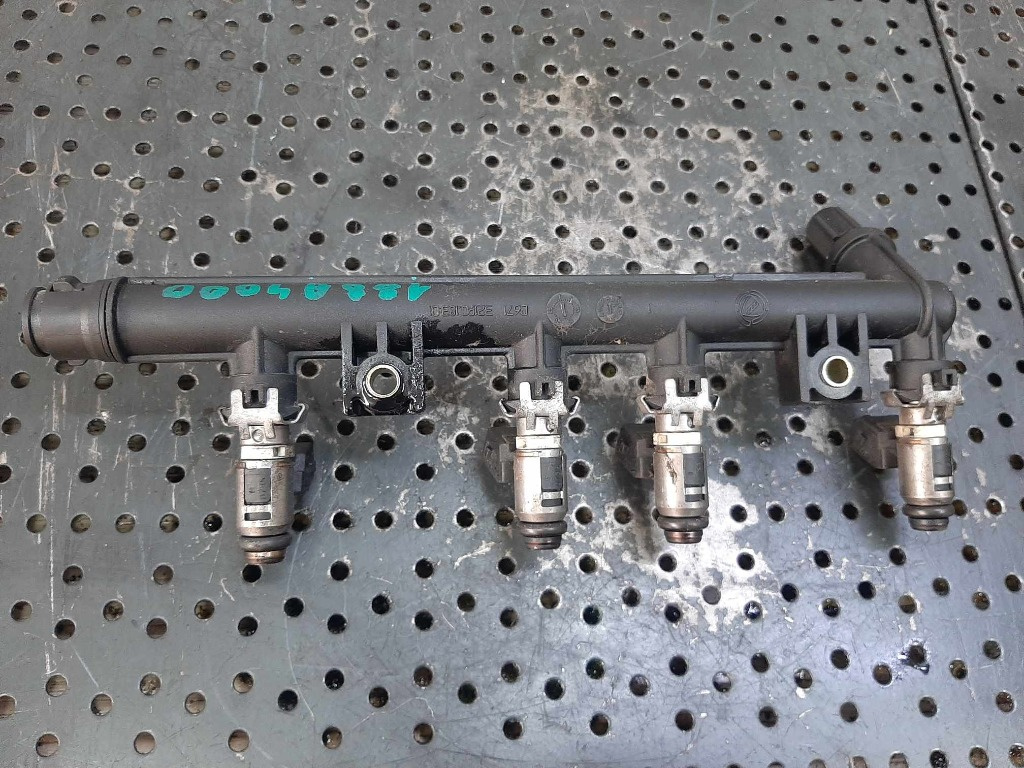 Rampa cu injectoare 1.2 b 188a4000 fiat punto panda lancia ypsilon 3219018301
