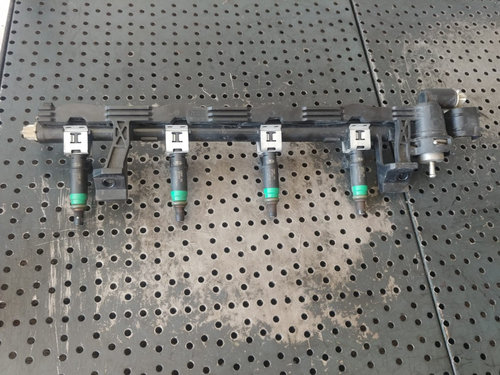 Rampa cu injectoare 1.25 b fuja ford fiesta 5 fusion 98mf-bc