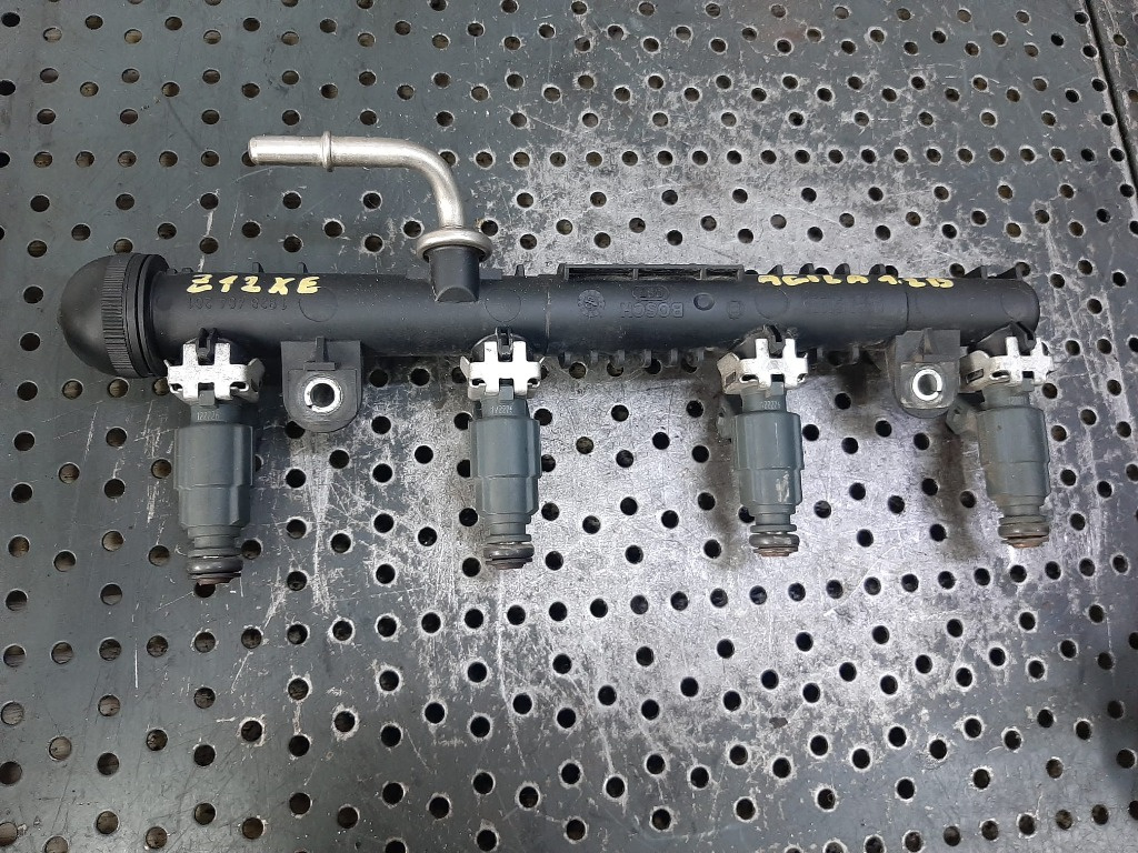 Rampa cu injectoare 1.2b z12xe opel agila corsa c astra g 0280155965