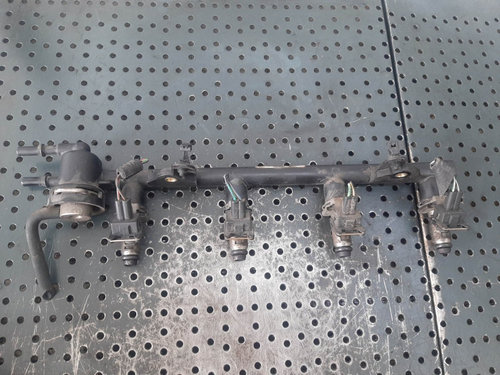 Rampa cu injectoare 1.3b a9a ford ka 2niu-9d280-a
