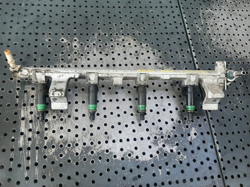 Rampa cu injectoare 1.4 b fxdd ford focus 1 1998-2004 98mf-bb 2114s05060
