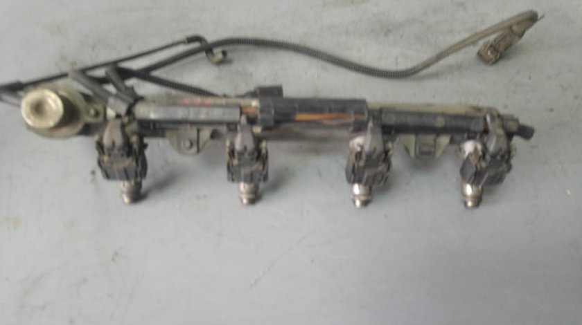 Rampa cu injectoare 1.4 benz aub vw polo 9n golf 4 skoda fabia 1 seat cordoba 6l 036031a 036133319ak